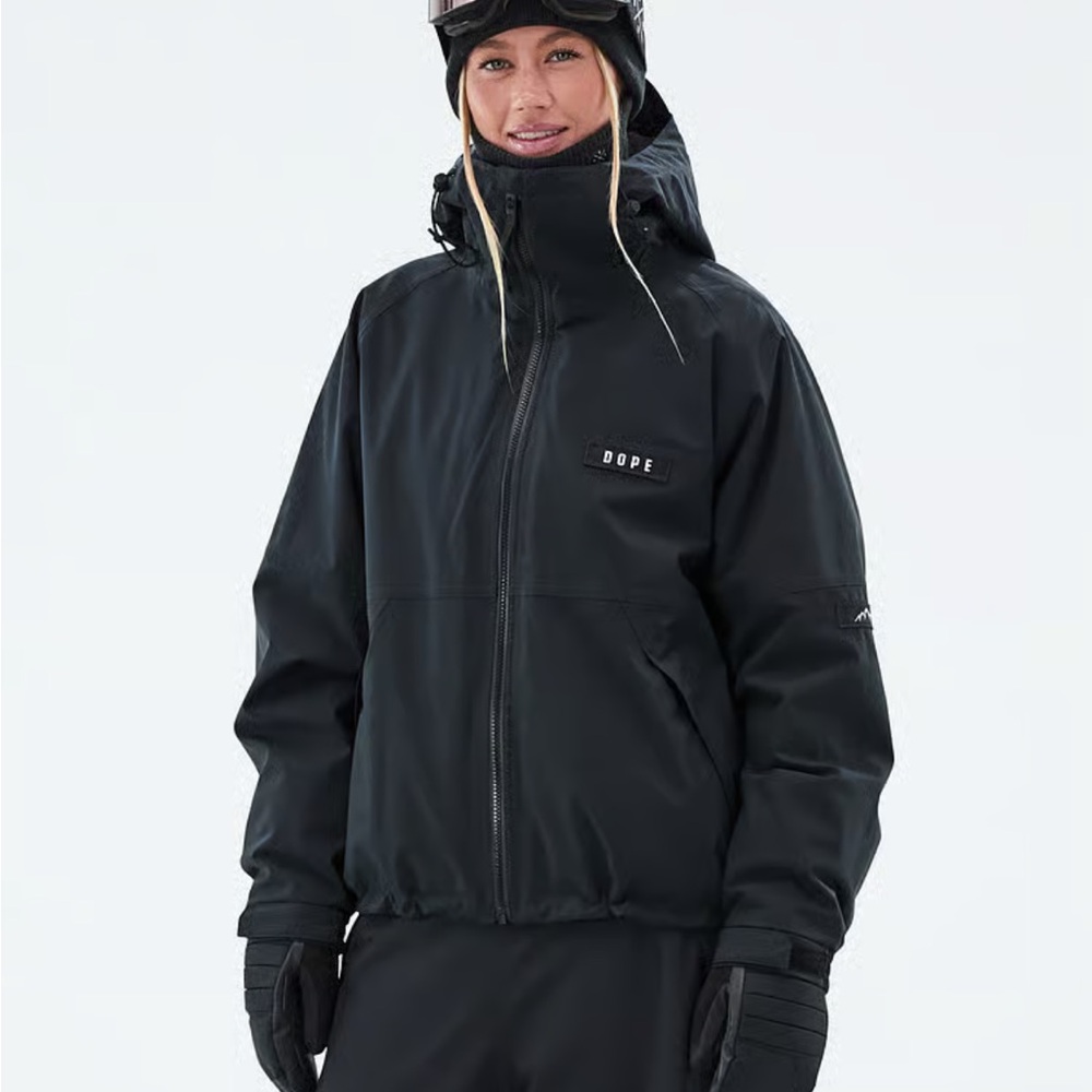 DOPE Black Spartan NWT ski snowboarding jacket SM